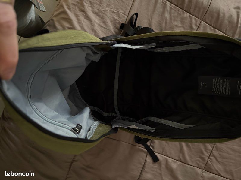 Sac à Dos Trekking Haglöfs Rose 65L - Cadre Petit/moyen, Excellent état, Prix Choc