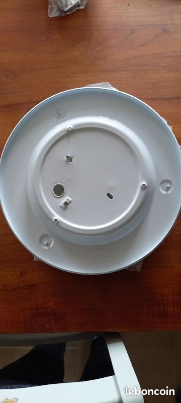 Plafonnier lumière ronde (image 2)