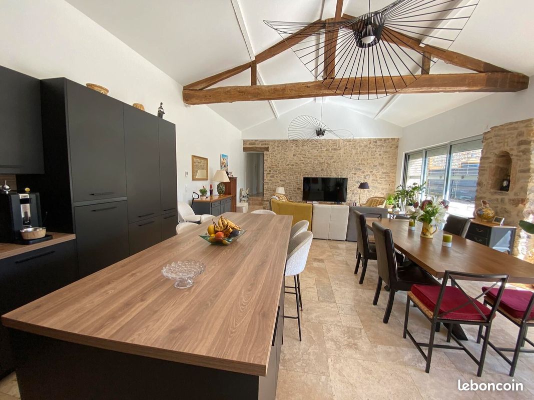 Maison 5 pièces 140 m² · à Lozanne · 140 m² · 575 000 €