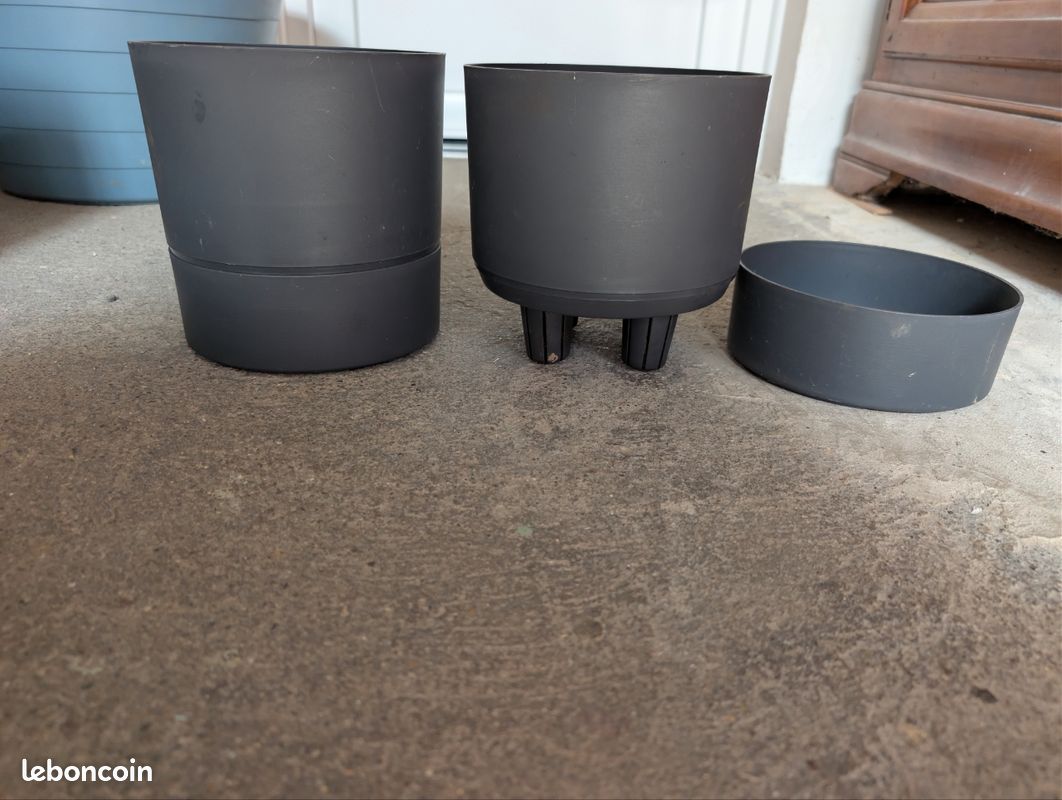 Pots de fleurs (image 1)