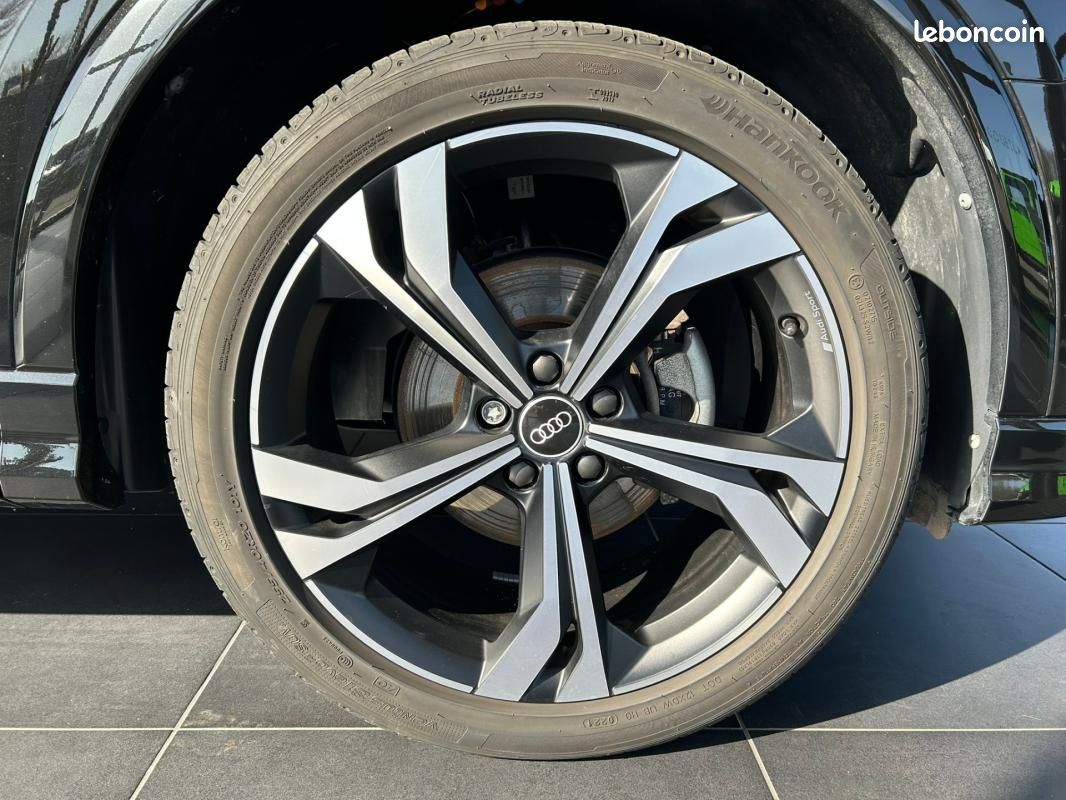 Audi Q3 Sportback 35 TDI 150 ch S tronic 7 S line - Voitures