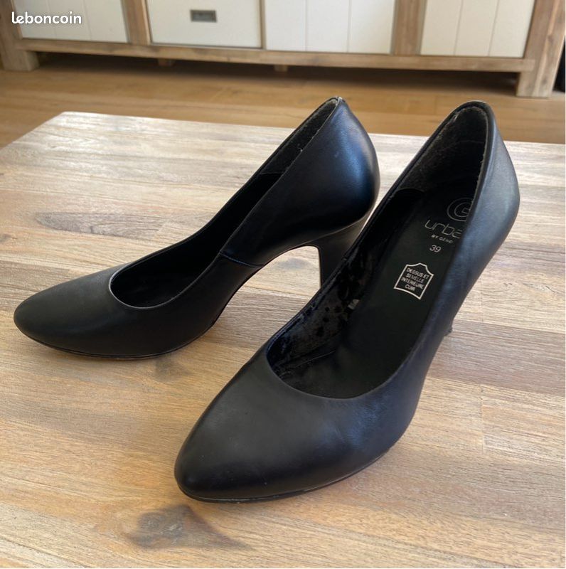 Escarpins noir t.39 (image 3)