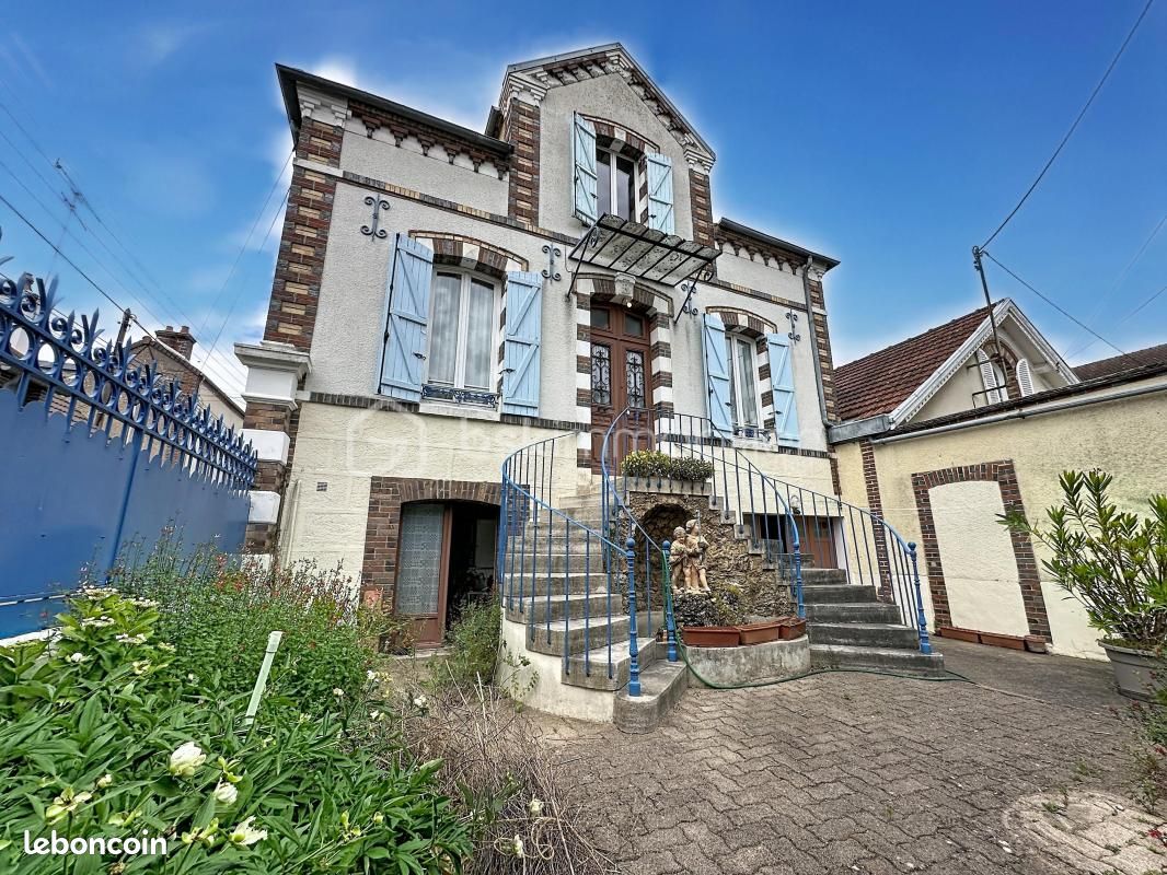 Maison 5 pièces 121 m² · à Sens · 121 m² · 199 000 €