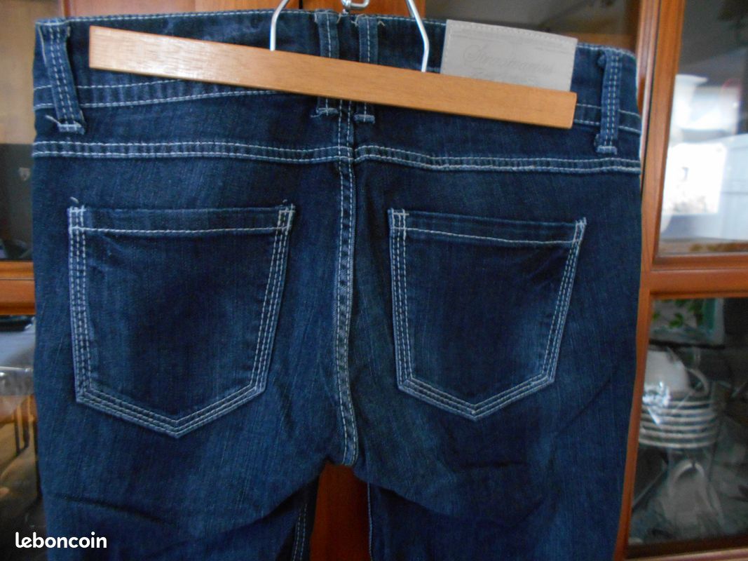Bermuda jean bleu Taille 34 Stradivarius (image 4)
