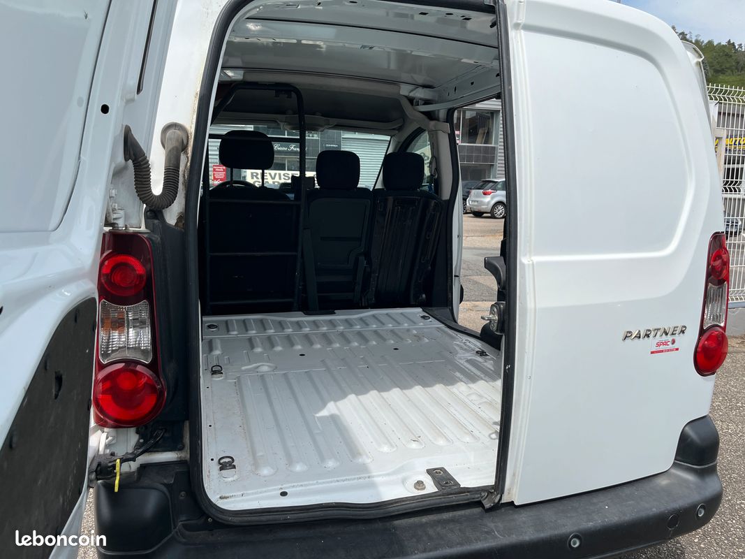 Partner 1.6 e-hdi utilitaire societe 3 places gps clim possibilité garantie 12 / 24 36 mois (image 10)