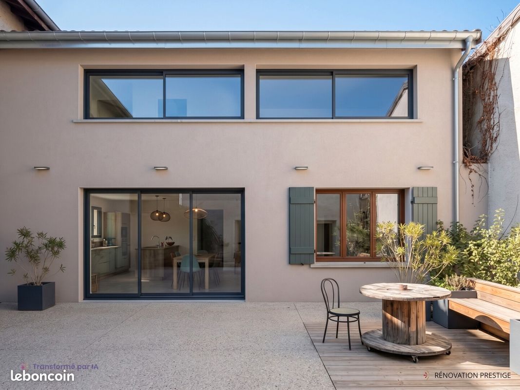 Maison 5 pièces 200 m² · à Feurs · 200 m² · 125 000 €