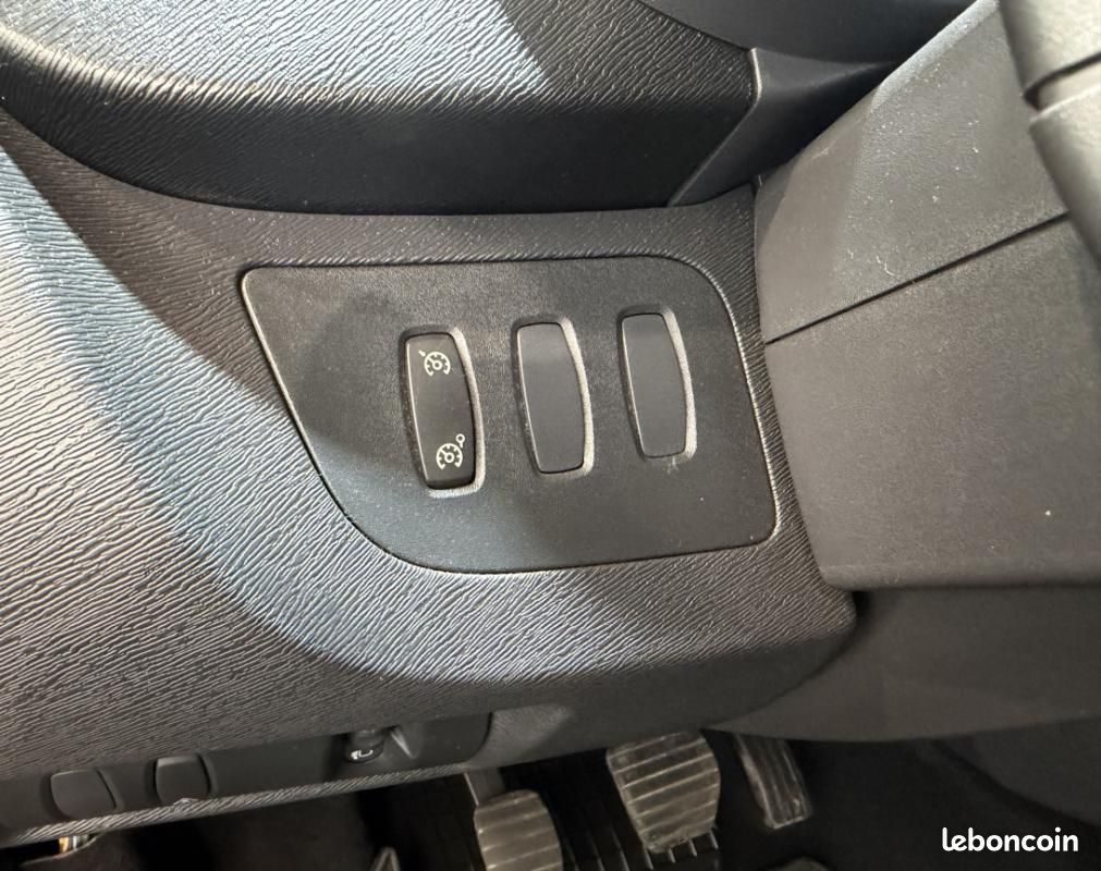 Renault Kangoo 1.6 16V 105 Privilège +REGULATEUR+ATTELAGE (image 12)