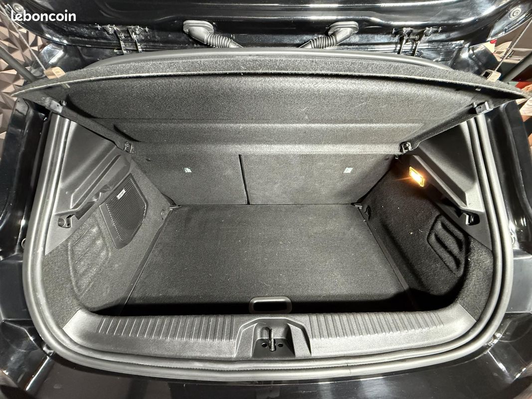 RENAULT CLIO 5 INTENS EDITION ONE 1.0l 100CH CAMERA 360 SIEGES ET VOLANT CHAUFFANTS CARPLAY BOSE GTIE 12 MOIS (image 23)
