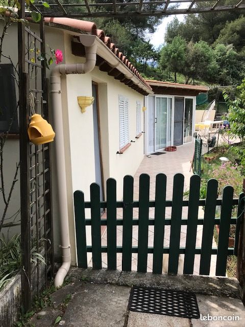 Terrain avec maison · à Menton · 250 000 €