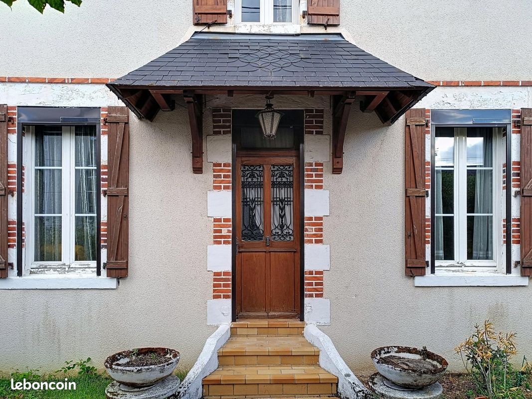 Propriété 5 pièces 105 m² (image 2)