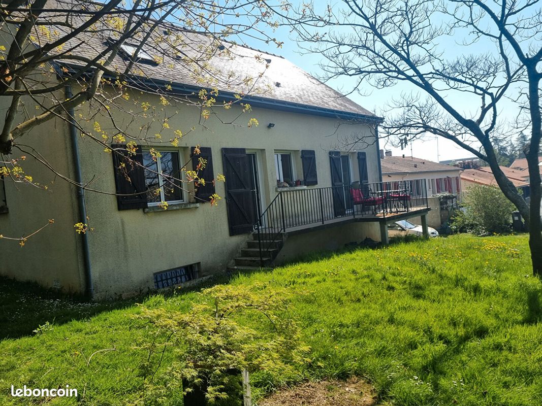 Maison 6 pièces 141 m² · à Chemillé-en-Anjou · 141 m² · 239 120 €