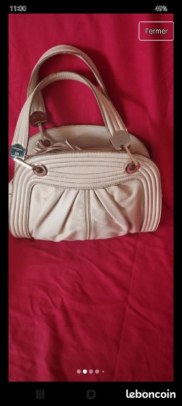 Sac lancel en cuir souple Tonelle très chic et glamour, voir mes autres ventes 🌹 (image 8)