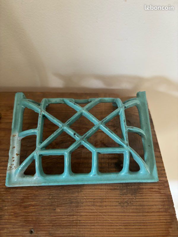 Porte-savon Ancien En Fonte émaillée Bleu - Rétro Et Pratique - Occasion En Bon état