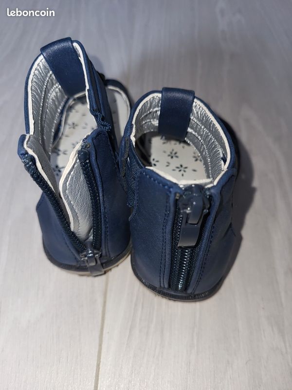 Sandale fille taille 24 (image 3)