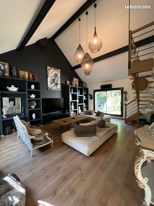 Maison 6 pièces 140 m² · à Viry-Châtillon · 140 m² · 399 000 €
