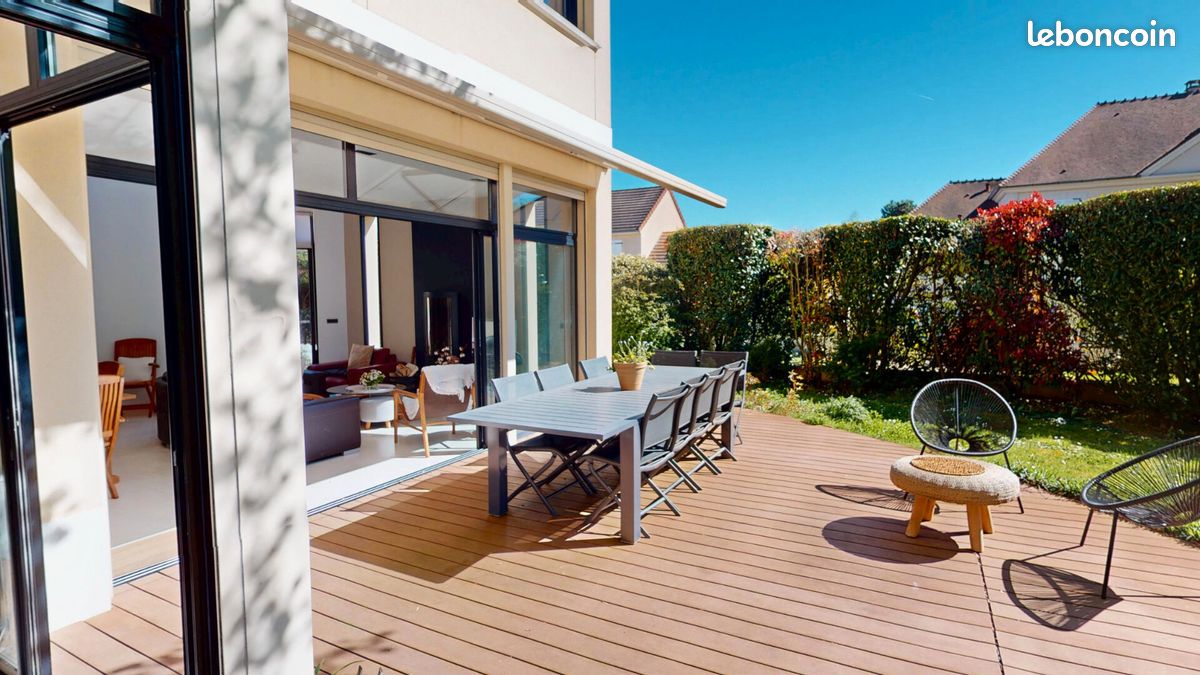 Maison 8 pièces 250 m² · à Orsay · 250 m² · 990 000 €