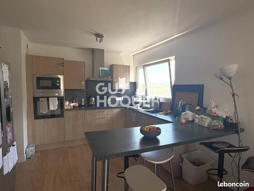 Appartement 4 pièces 86 m² · à Épinay-sous-Sénart · 86 m² · 135 000 €