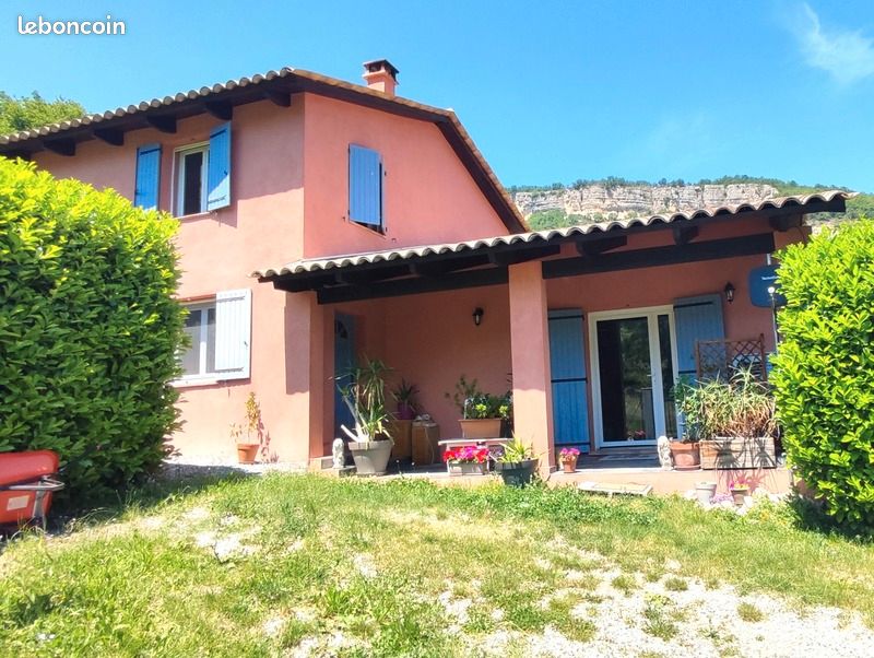 Maison 7 pièces 162 m² · à Val-de-Chalvagne · 162 m² · 395 000 €