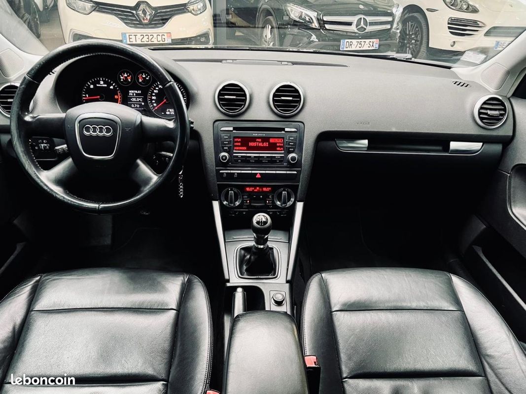 AUDI A3 SportBack 1.6TDI 105CH Ambition Luxe - GARANTIE 12 MOIS (image 15)