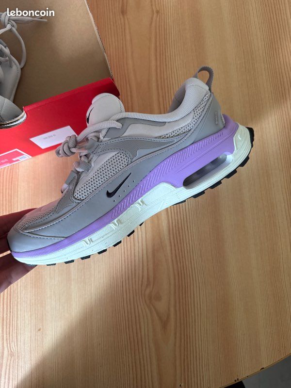 Nike Air Max Bliss femme – Photon Dust/Metallic Silver – T.39 (image 2)
