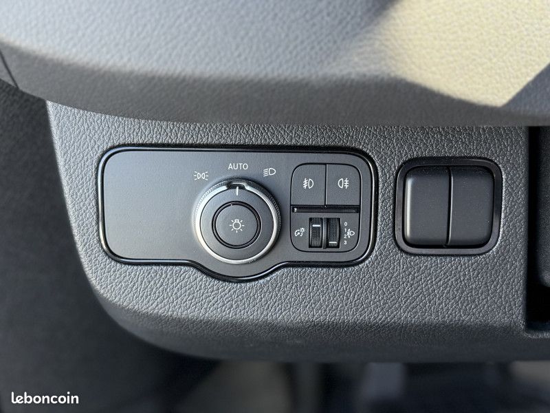 Mercedes SPRINTER FG / PRIX HT 20 816,67 / 315 CDI 39 3T5 FIRST PROPULSION LEGER (image 28)