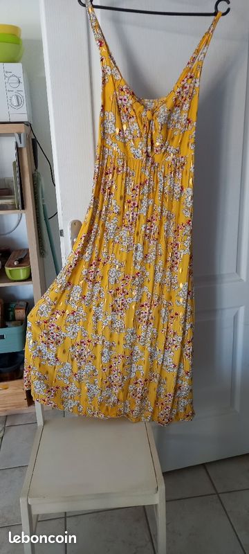 Robe longue jaune imprimée dos élastique TU va au 38 et 40 (image 2)