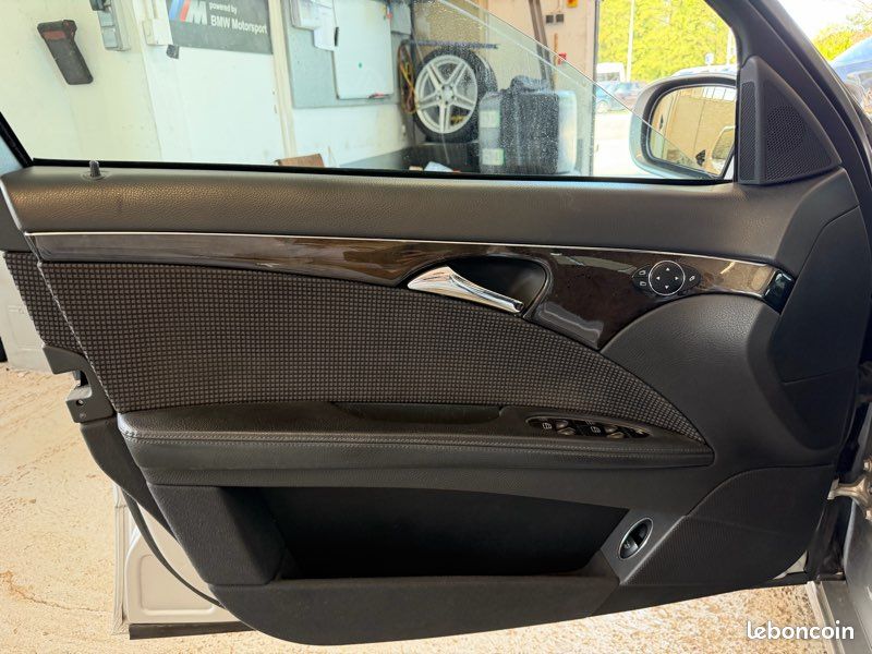 Mercedes-Benz E270 CDI BVA 177 Ch - Avantgarde - Attelage - Cuir partiel - Climatisation - Garantie (image 10)