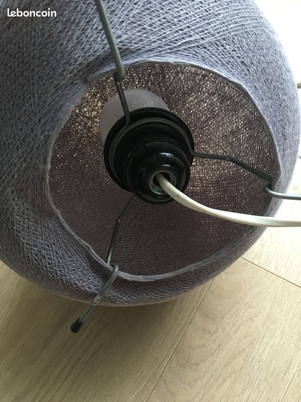 Lampe globe à poser (image 3)