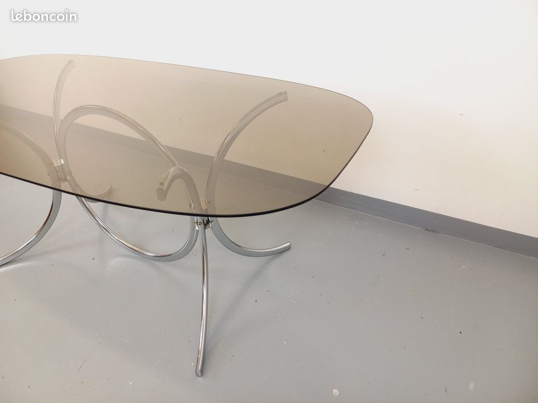 Table à manger rectangulaire arrondie vintage en verre fumé et métal chromé style Space Age des années 70 (image 5)