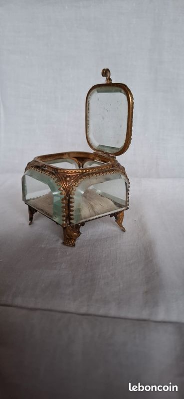 ANCIEN GRAND COFFRET EN VERRE BISEAUTE NAPOLEON III