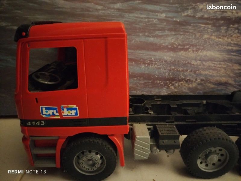 Bruder camion rouge Actros Mercedes. Jouet transport chantier.. Jeu extérieur ou intérieur pour enfant de 4 à 14 ans (image 5)