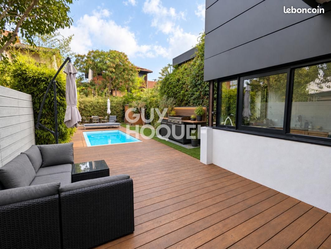 Maison 7 pièces 142 m² · à Toulouse · 142 m² · 725 000 €