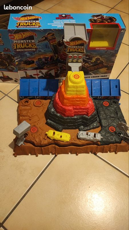 Monster truck Arena Smashers (image 1)
