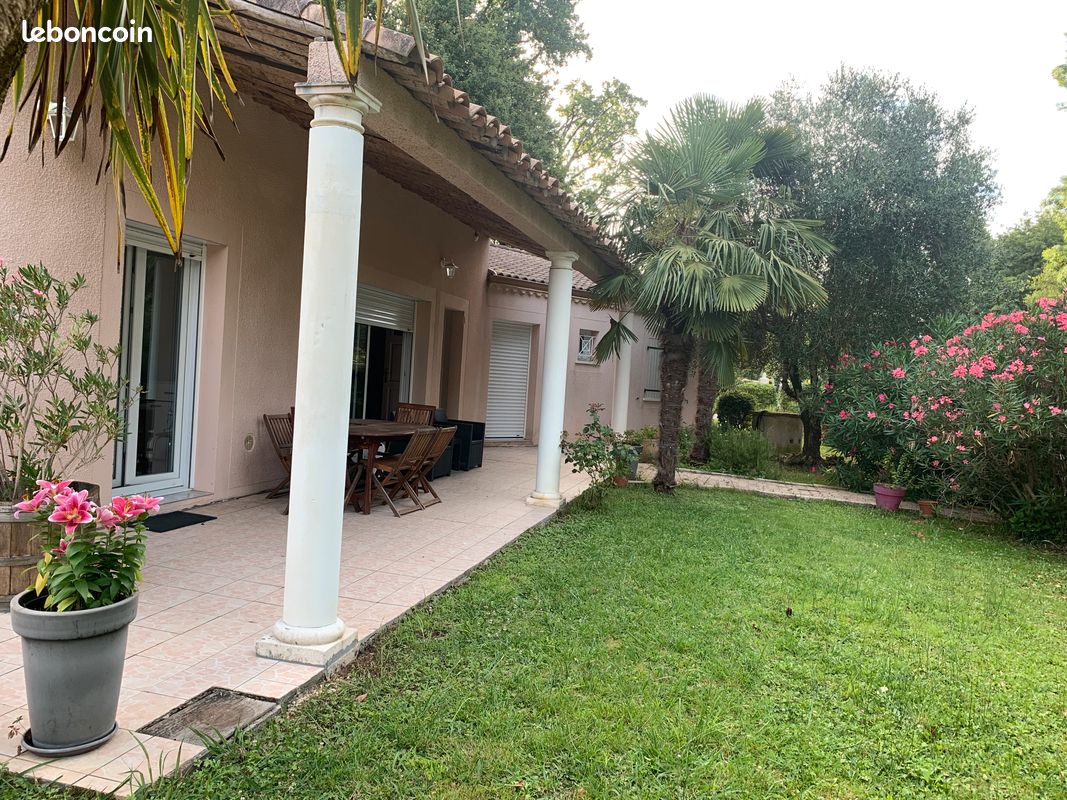 Maison 6 pièces 160 m² · à Artigues-près-Bordeaux · 160 m² · 440 000 €