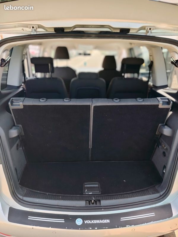 Volkswagen Touran (image 3)