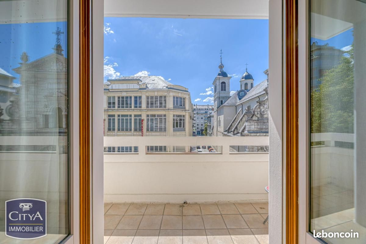 Appartement 3 pièces 85 m² · à Chambéry · 85 m² · 249 000 €