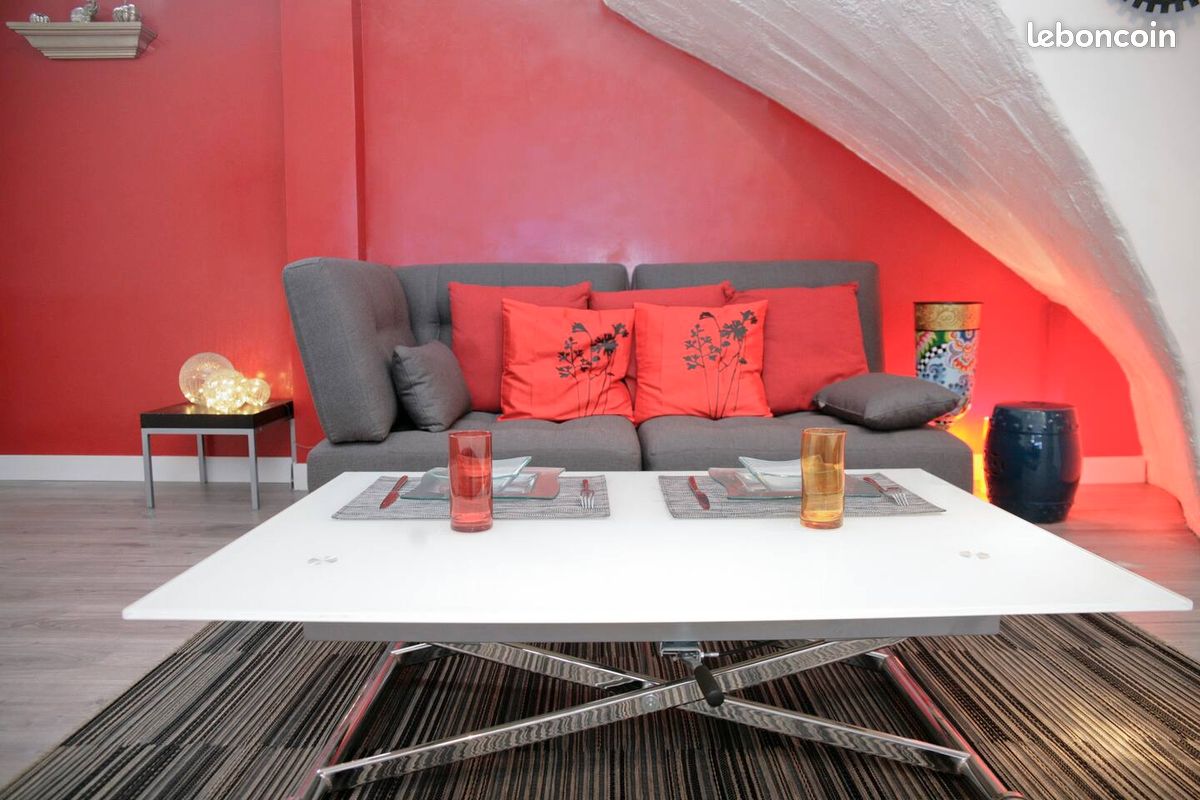 Appartement 2 pièces 56 m² · à Les Lilas · 56 m² · 1 400 €