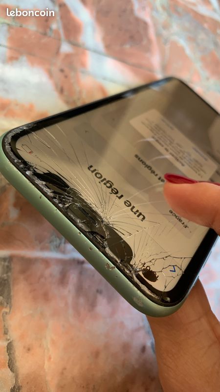 IPhone 11 vert (image 8)