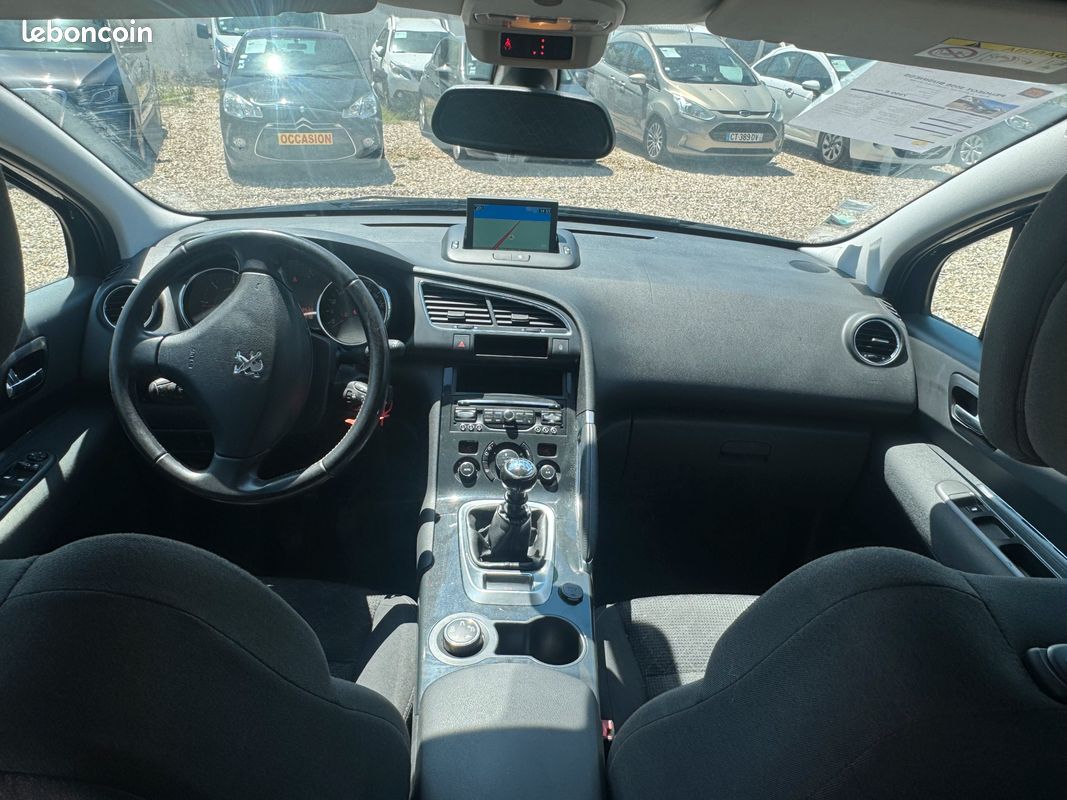 Peugeot 3008 business (image 4)