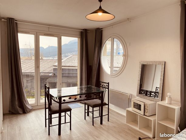 Studio 1 pièce 23 m²