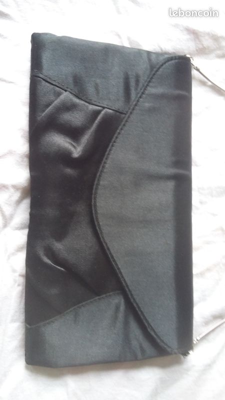 Pochette de soirée (image 1)