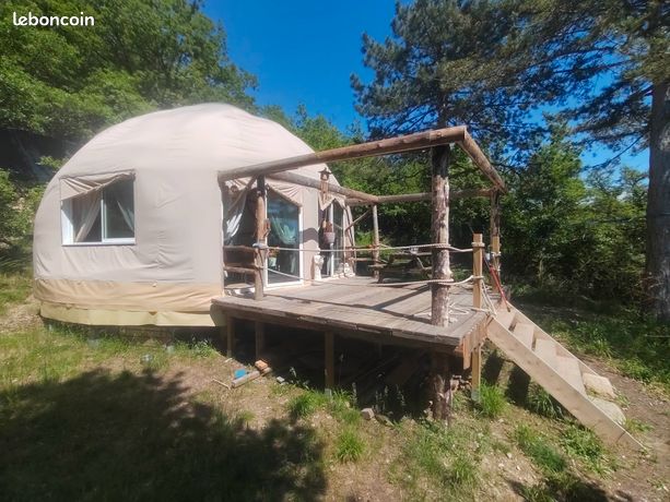 Magnifique Dôme géodésique à vendre