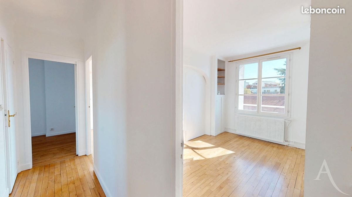 Appartement 3 pièces 51 m² à Montreuil