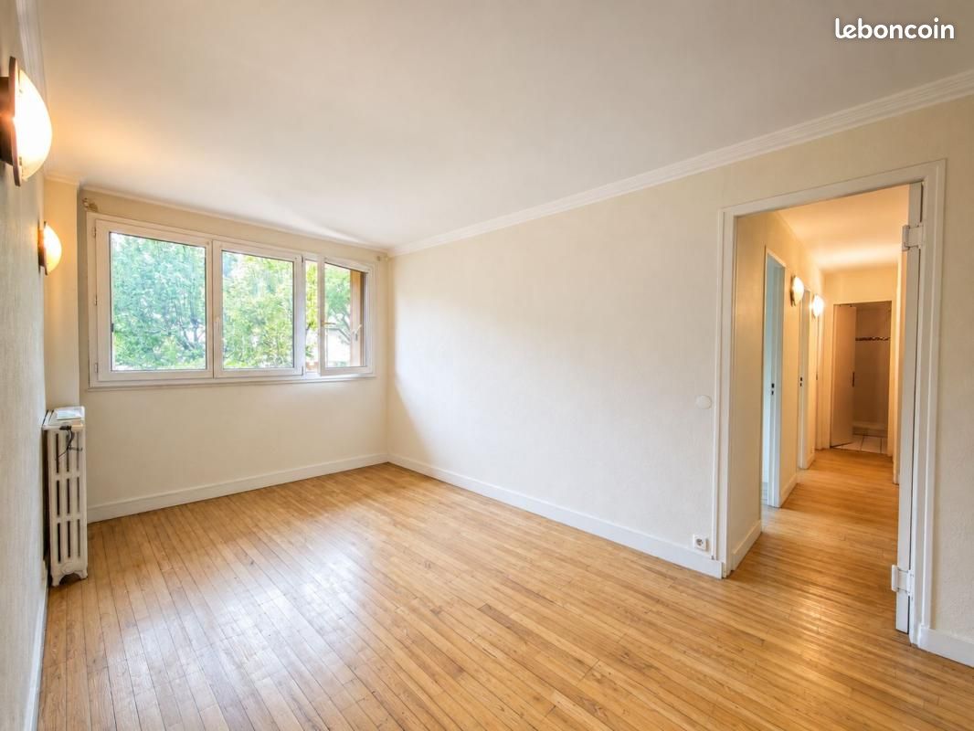 Appartement 4 pièces 63 m² · à Montreuil · 63 m² · 215 000 €