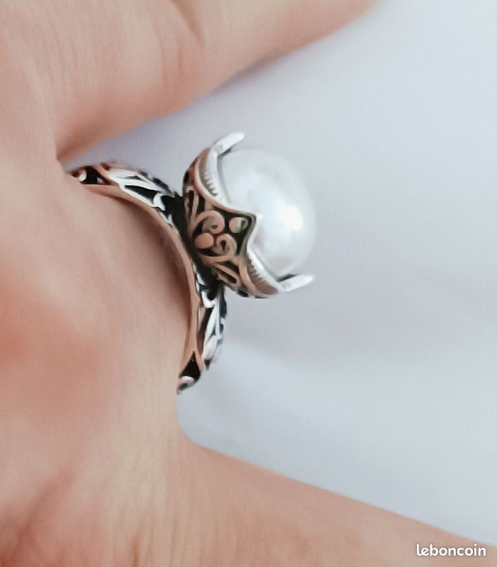 Bague Ancienne En Argent 925 Avec Perle Fantaisie - Poinçonné - Occasion