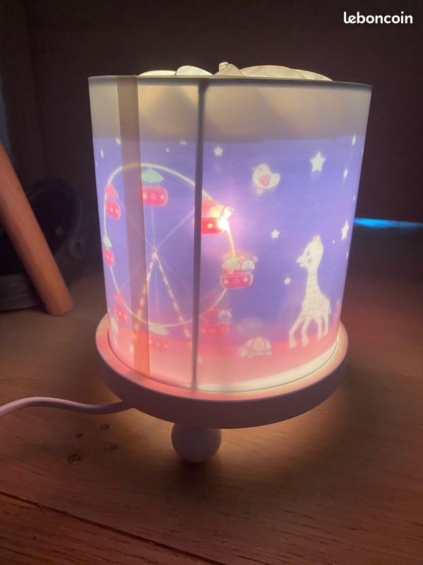 Lanterne magique veilleuse - sophie la girafe (image 1)