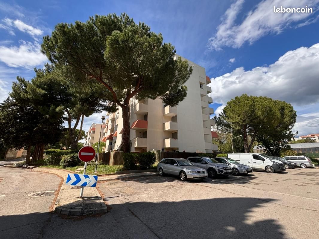 Parking 9 m² · à Montpellier · 9 m² · 85 €/mois