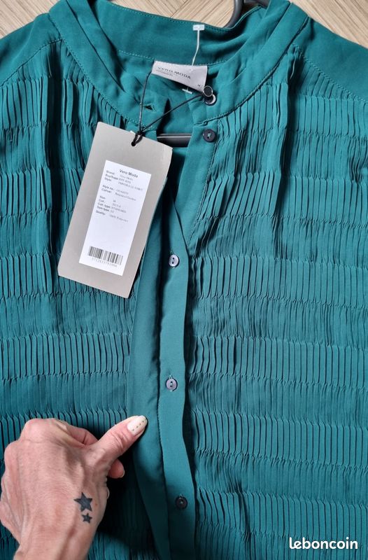 Chemise vert sapin Vero Moda neuve Vêtements
