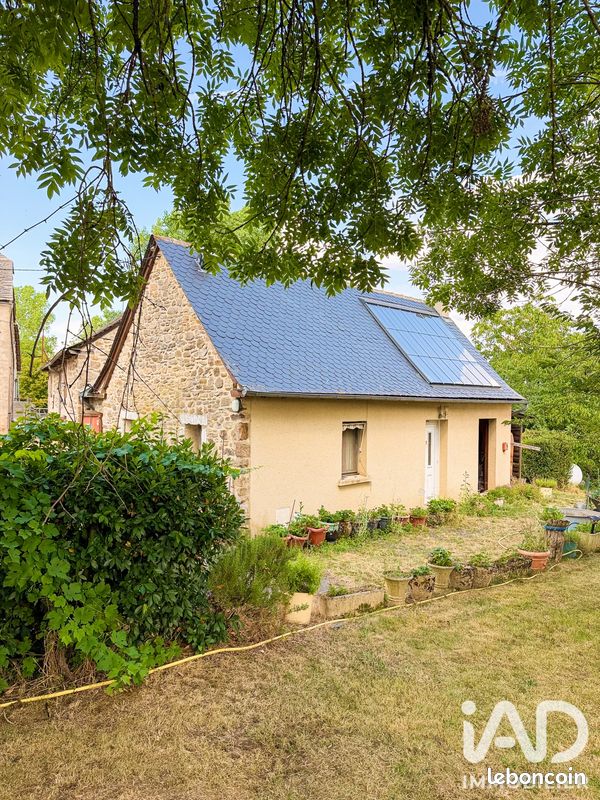 Maison 5 pièces 210 m² · à Belcastel · 210 m² · 379 000 €