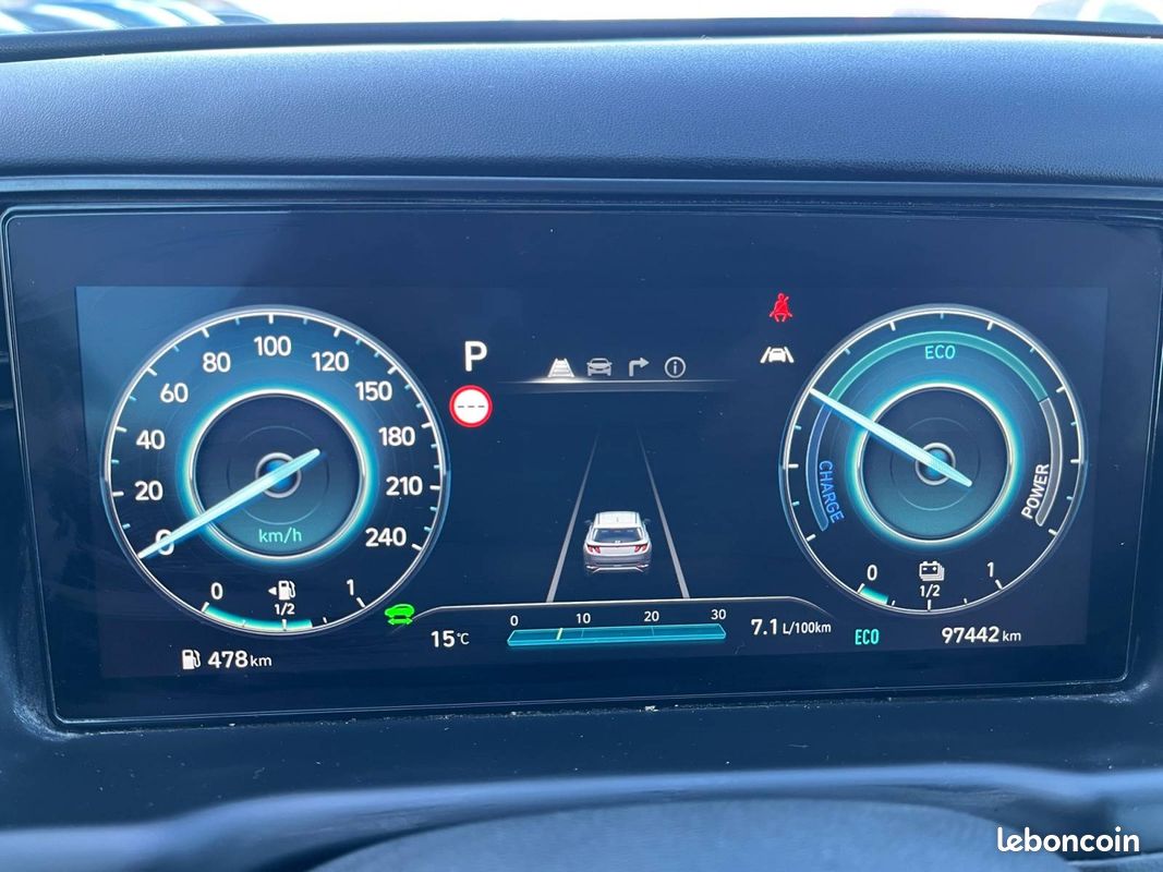 HYUNDAI Tucson 1.6 T-GDI 230 Hybrid BVA6 N Line Executive (image 32)